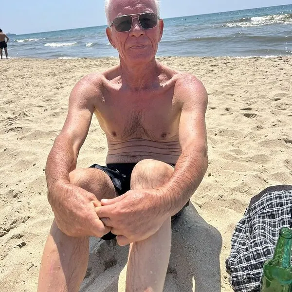 Андрей